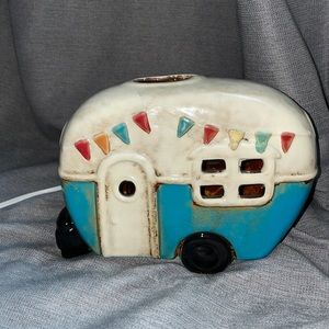 Old fashion trailer night light